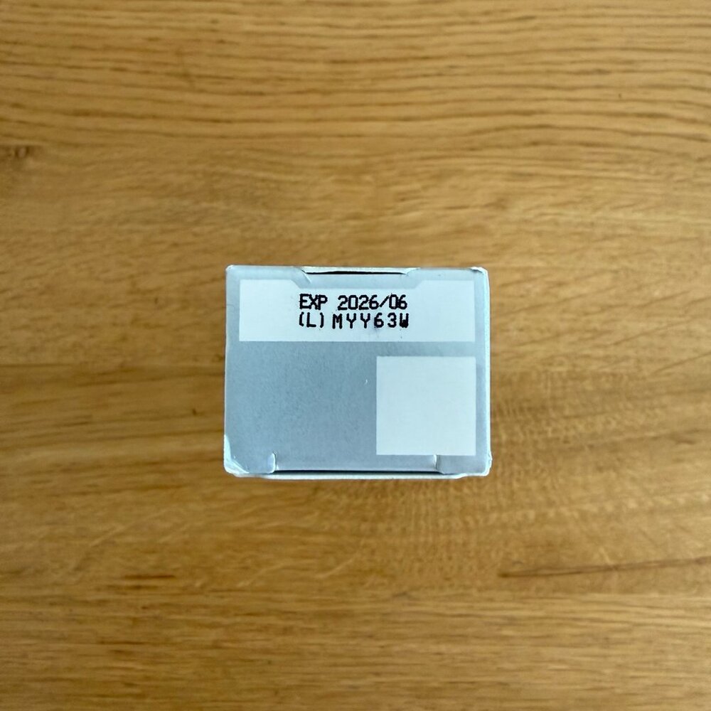 IT Cosmetics  CC+ Cream Full Coverage Color Correcting Foundation SPF 50+ LIGHT - Picture 8 of 10